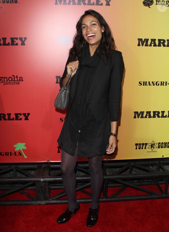 Rosario Dawson à la première du film Marley le 17 avril 2012 à Los Angeles