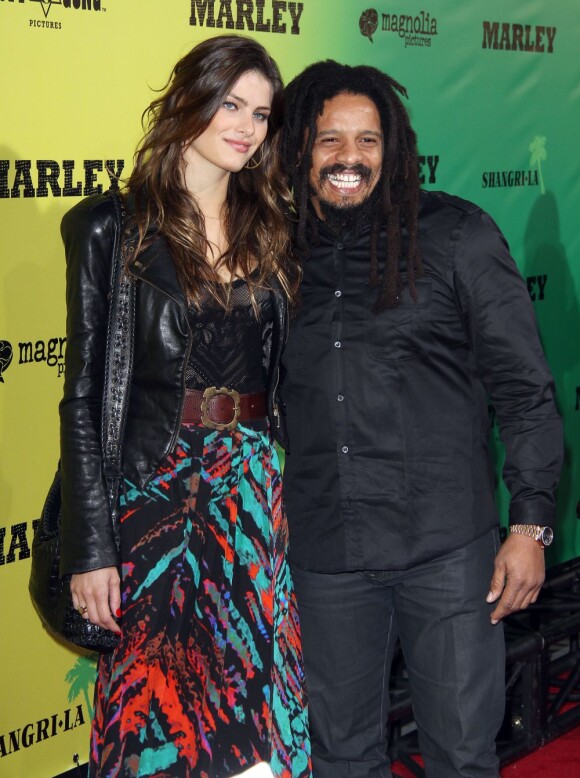 Rohan Marley et sa compagne à la première du film Marley le 17 avril 2012 à Los Angeles