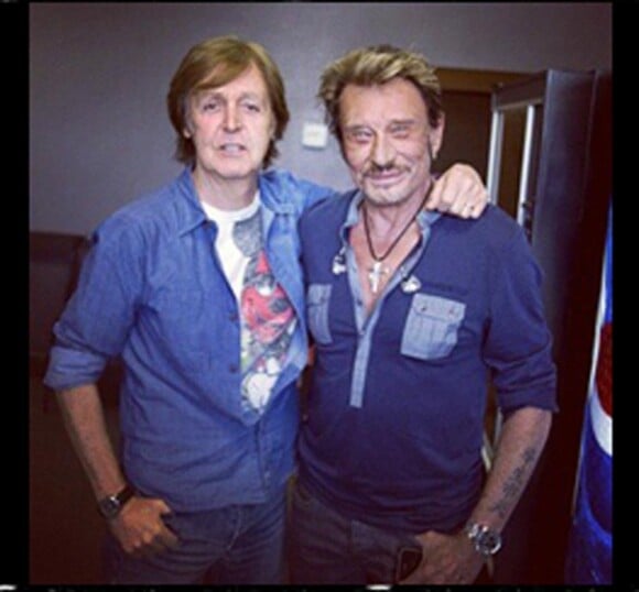 Johnny Hallyday et Paul McCartney, qui répète au même studio que Johnny. Une vraie rencontre entre vieux potes