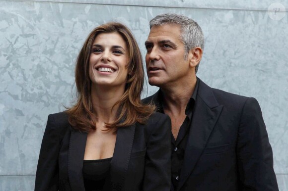 Elisabetta Canalis et George Clooney en septembre 2010