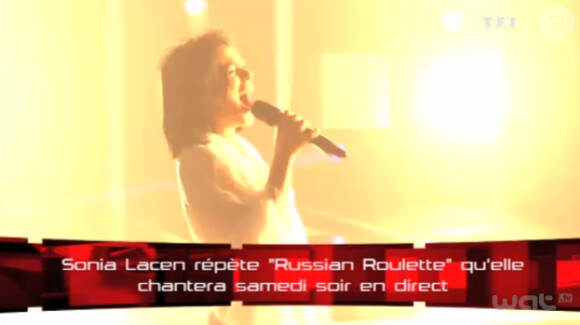 Sonia Lacen reprend Russian Roulette lors des répétitions avant le prime de The Voice le samedi 21 avril 2012 sur TF1