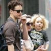 Ashlee Simpson, son fils Bronx et son petit ami Vincent Piazza, à New York le vendredi 20 avril 2012.