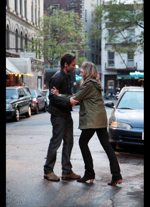 David Duchovny et Natascha McElhone, sur le tournage de Californication, à New York, le vendredi 20 avril 2012.