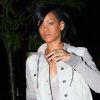 Rihanna, radieuse comme toujours, surprise à sa sortie du restaurant Da Silvano à New York, le 23 avril 2012.