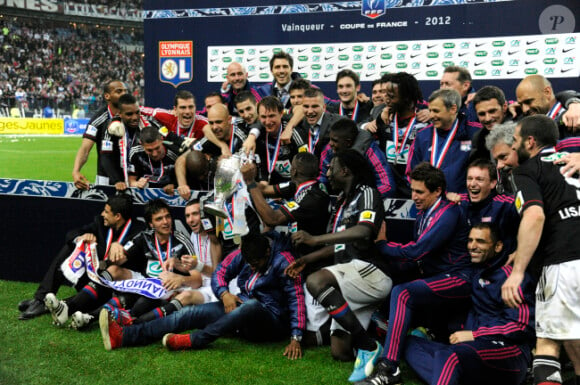 Sacre de Lyon au match opposant l'Olympique Lyonnais à Quevilly, en finale de la Coupe de France, le samedi 28 avril 2012 au Stade de France, près de Paris.