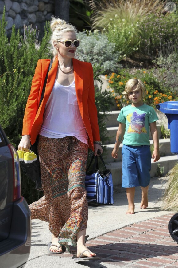 Gwen Stefani et son aîné Kingston à Los Angeles, le 29 avril 2012.