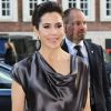 La princesse Mary de Danemark arrive à la Bourse de Copenhague, le 3 mai 2012, pour le dîner de gala du Sommet de la mode 2012, dont elle est la marraine.