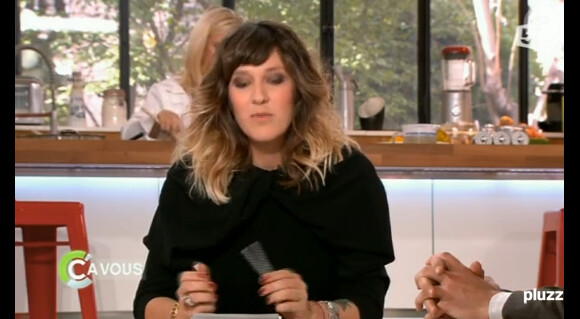 Daphné Bürki lors de la première de C à vous, en tant que joker d'Alessandra Sublet, sur France 5. 4 mai 2012