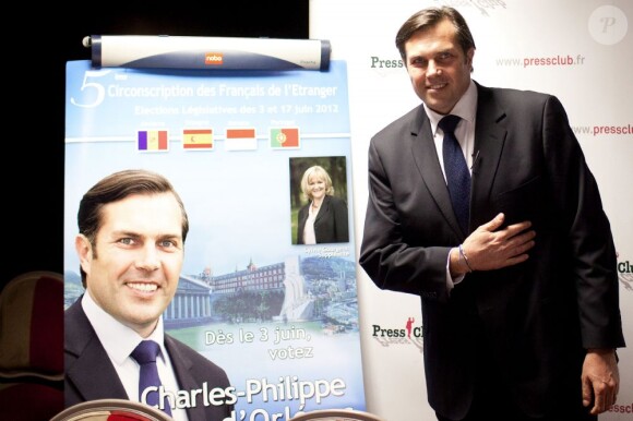 Le prince Charles-Philippe d'Orléans a présenté mercredi 9 mai 2012 à la presse sa candidature aux élections législatives, briguant un mandat dans la 5e circonscription des Français de l'étranger (Espagne, Andorre, Monaco, Portugal).