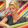 La jolie Katherine Heigl et sa maman Nancy dans une mercerie, à Los Angeles, le 9 mai 2012
