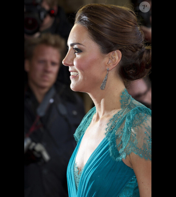 Catherine Middleton lors du dîner de gala pour célébrer l'arrivée des Jeux Olympiques au Royal Albert Hall à Londres le 11 mai 2012