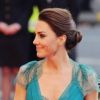 Catherine Middleton, somptueuse, lors de son arrivée au Our Greatest Team Rises, dîner de gala pour célébrer les Jeux Olympiques au Royal Albert Hall à Londres le 11 mai 2012