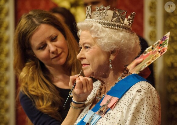 Le musée Madame Tussauds de Londres a dévoilé le 14 mai 2012 la 23e statue de cire de la reine Elizabeth II, dix ans après la précédente, en l'honneur de son jubilé de diamant.