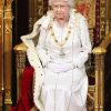 La reine Elizabeth II lors de l'ouverture du Parlement le 9 mai 2012.
