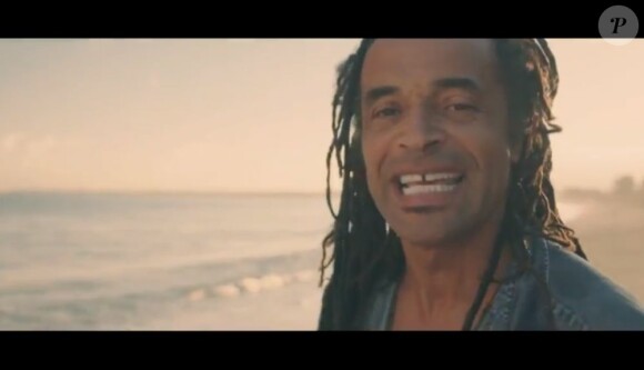 Image du clip Redemption Song de Yannick Noah, mai 2012.