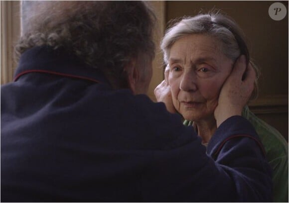 Image du film Amour de Michael Haneke avec Emmanuelle Riva