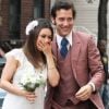 Mila Kunis et Clive Owen se marient pour le tournage de Blood Ties de Guillaume Canet, à New York le 14 mai 2012.