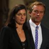 Mary et Robert F. Kennedy Jr. lors des obsèques de Ted Kennedy en août 2009.
Mary Kennedy (née Richardson), épouse de Robert F. Kennedy Jr., a été retrouvée morte à son domicile de Mount Kisco, Bedford, le 16 mai 2012.