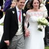 Camilla Hook, amie de Pippa Middleton, et Sam Holland, rescapé du tsunami de Sumatra et petit-fils du réalisateur oscarisé Lord Richard Attenborough, ont célébré leur mariage le 19 mai 2012 à Aberlady, près d'Edimbourg (Ecosse).