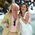 Kelly Brook et Leigh Francis sur le photocall du film  Keith Lemon : The Movie . Cannes, le 19 mai 2012.