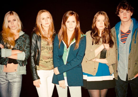 Claire Alys Julien, Taissa Farmiga, Emma Watson, Katie Chang et Israel Broussard dans The Bling Ring de Sofia Coppola.
