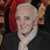 Charles Aznavour au Salon du livre à Paris, le 17 mars 2012.