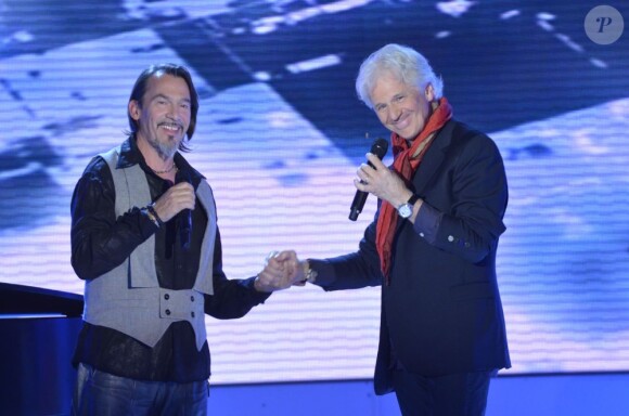 Florent Pagny et Gérard Lenorman sur le plateau de l'émission Vivement Dimanche, le 9 novembre 2011.