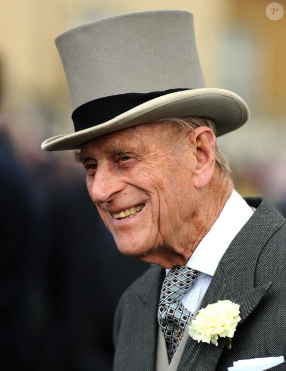 Le duc d'Edimbourg lors de la deuxième garden party à Buckingham Palace, le 29 mai 2012, dans le cadre des célébrations du jubilé de diamant de la reine Elizabeth II.
