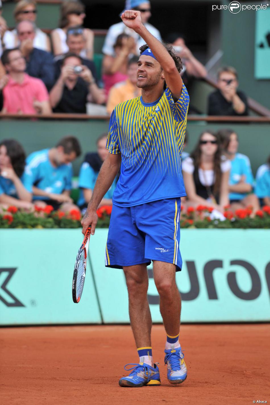 Gustavo Kuerten à Roland-Garros en 2008.