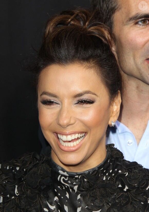 Eva Longoria, hilare lors de l'avant-première du film For Greater Glory. Los Angeles, le 31 mai 2012.