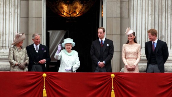 Jubilé : Elizabeth II avec Kate Middleton et Camilla au balcon de Buckingham