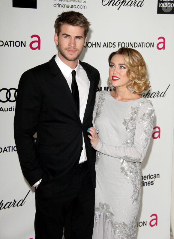 Liam Hemsworth et Miley Cyrus en février 2012 à Los Angeles.