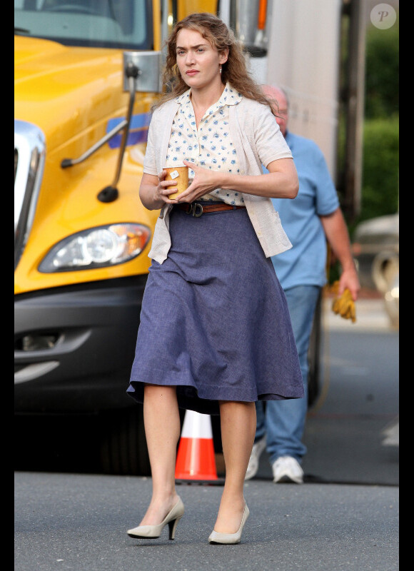 Kate Winslet sur le tournage de Labor Day, à Shelburne, Massachusett, le 7 juin 2012.