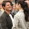 Tom Cruise et Olga Kurylenko sur le tournage du film de science-fiction Oblivion, en bas de l'Empire State Building à New York, le 12 juin 2012.
