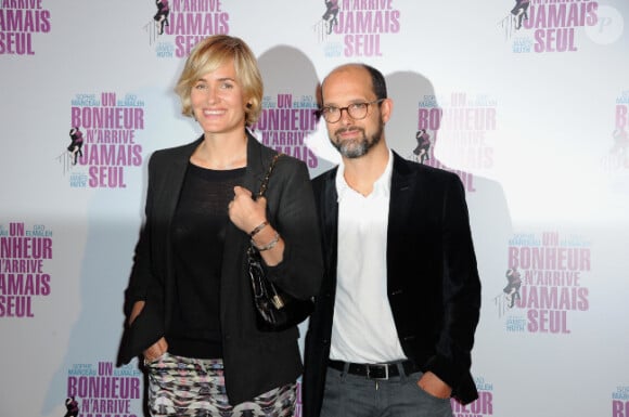Judith Godrège et Maurice Barthélémy à l'avant-première du film Un bonheur n'arrive jamais seul, à Paris le 15 juin 2012