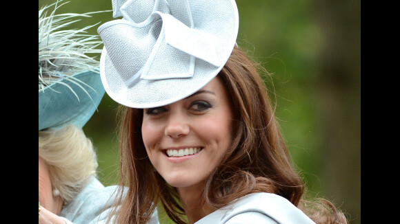 Kate Middleton radieuse, prince William à cheval pour l'anniversaire de la reine
