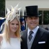 Lara Stone et son mari David Walliams lors de la Royal Ascot à Ascot le 22 juin 2012
