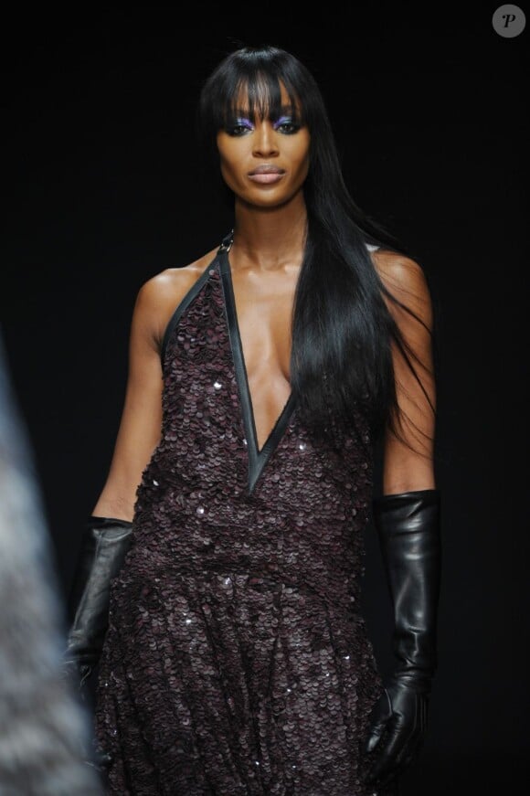 Naomi Campbell défilait pour Roberto Cavalli durant la fashion week milanaise. Le 27 février 2012.