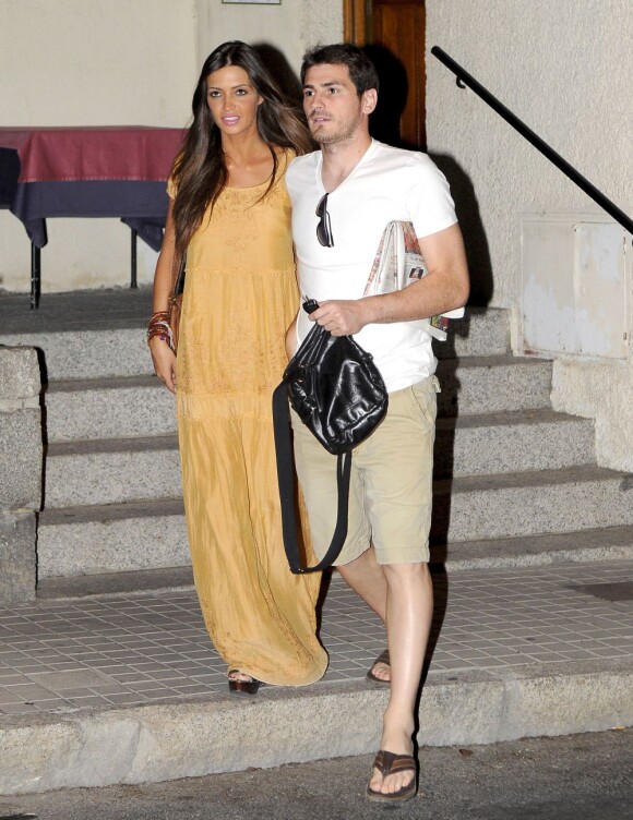 Iker Casillas et Sara Carbonero se sont offert un dîner en tête à tête dans un petit restaurant de Madrid le 3 juillet 2012