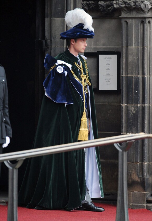 Cérémonie d'intronisation du prince William comme chevalier de l'ordre du Chardon en la cathédrale Saint Gilles d'Edimbourg, le 5 juin 2012.