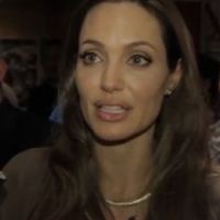 Angelina Jolie : Superbe et très touchée d'être honorée sur la terre de son film