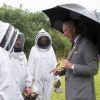 Le prince Charles en visite de la Community Farm de Swansea le 12 juillet 2012, lors de sa tournée d'été annuelle au Pays de Galles.