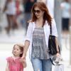 Alyson Hannigan se promène à Los Angeles avec sa fille Satyana, le samedi 14 juillet 2012.