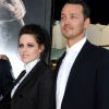 Kristen Stewart et Rupert Sanders ensemble lors de la présentation de Blanche-Neige et le Chasseur à Westwood le 29 mai 2012. Le 25 juillet 2012, leur liaison a été révélée, tous deux se répandant en excuses...
