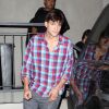 Ashton Kutcher prend sa voiture pour rentrer à son domicile en compagnie de sa douce Mila Kunis. Los Angeles. Jeudi 26 juillet 2012