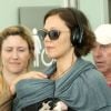 Maggie Gyllenhaal avec son bébé Gloria à New York le 31 juillet 2012