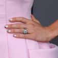 La bague de fiançailles de Jessica Biel lors de l'avant-première du film Total Recall à Los Angeles le 1er août 2012