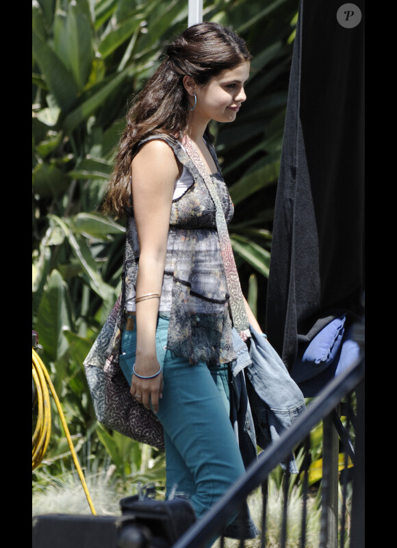 Selena Gomez, photographiée sur le tournage du film Feed the dog, à Los Angeles, le vendredi 3 août 2012.