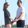 Lara Stone et David Walliams, amoureux, prennent du bon temps sur un yacht à Saint-Tropez le 8 août 2012