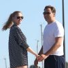 Lara Stone et David Walliams prennent du bon temps sur un yacht à Saint-Tropez le 8 août 2012